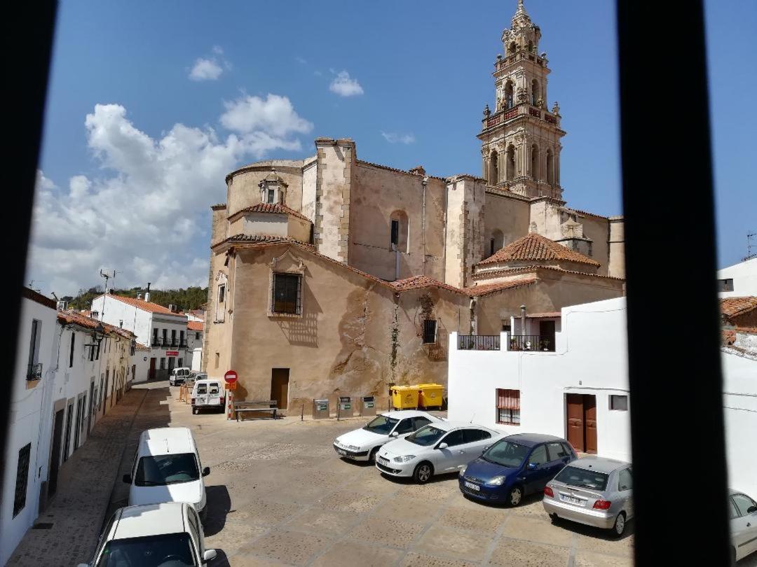 Apartament Buhardilla Rustica Mirando A Santa Catalina Jerez De Los Caballeros Zewnętrze zdjęcie
